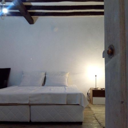 Къща Христини Hotell Kalofer Exteriör bild
