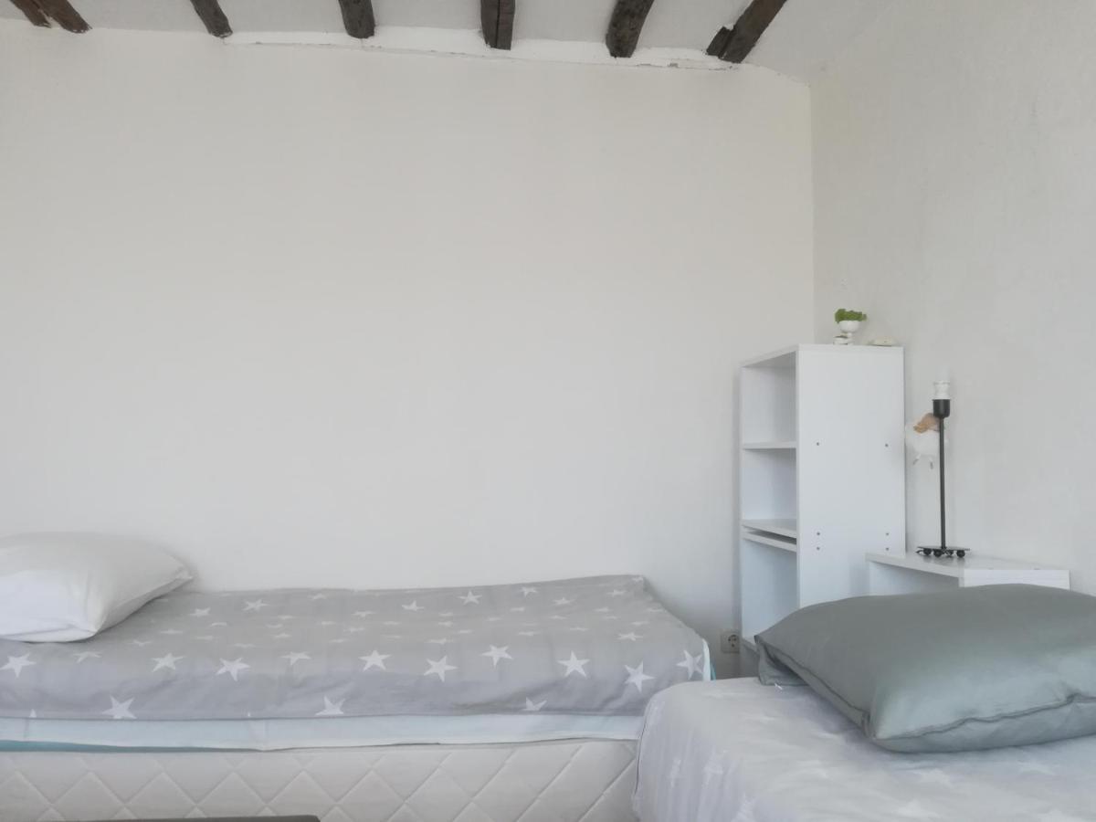 Къща Христини Hotell Kalofer Exteriör bild