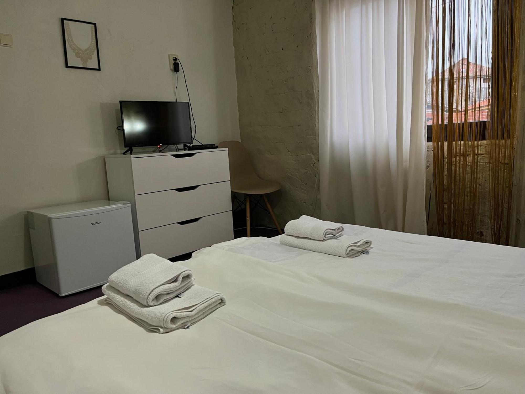 Къща Христини Hotell Kalofer Exteriör bild